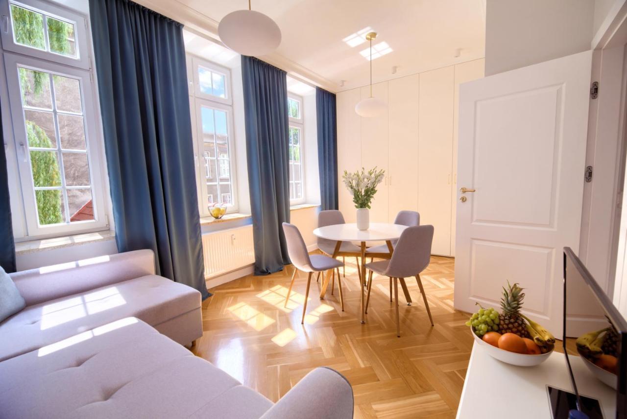 Апартаменты Apartament Attyka Old Town Гданьск Экстерьер фото